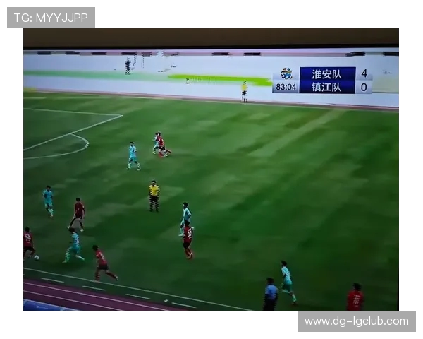 淮安鏖战镇江绿茵争锋双方攻防激烈胜负悬念迭起 淮安鏖战镇江绿茵争锋双方攻防激烈胜负悬念迭起